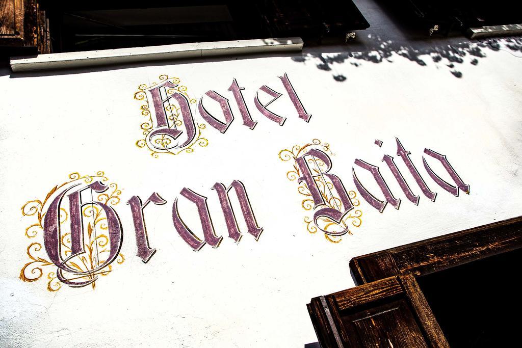 Hotel Gran Baita เกรสโซเนย์-เซนต์-ฌอน ภายนอก รูปภาพ